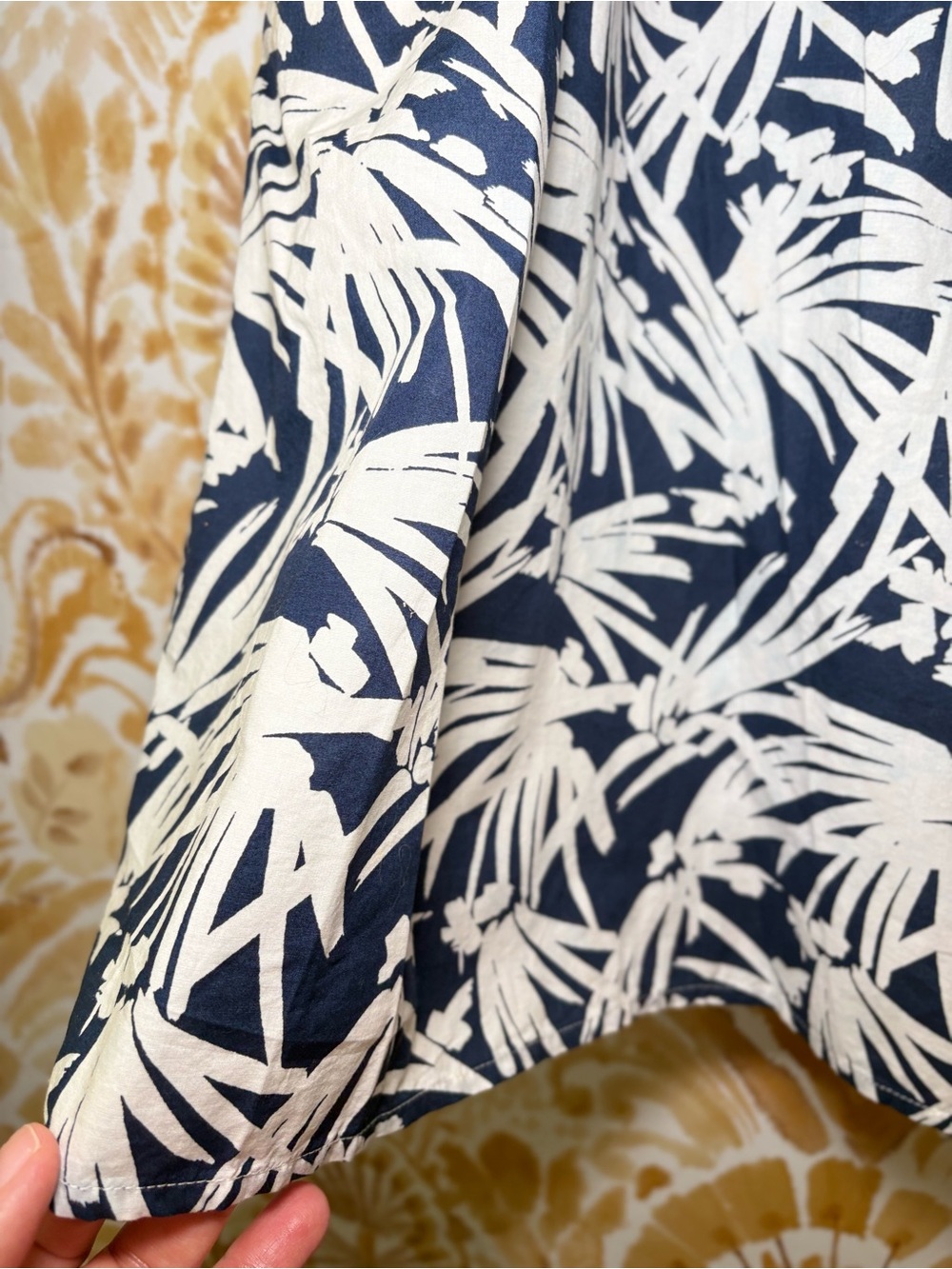 Ann Taylor Navy & White Tropical Palm Print A-Line Skirt | Summer Resort Coastal - Picture 7 of 9